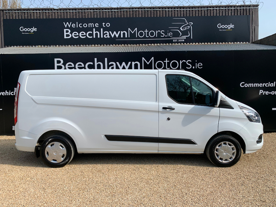 2021 Ford Transit Custom - image 2