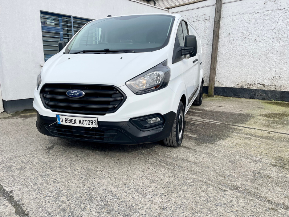 2023 Ford Transit Custom - image 36