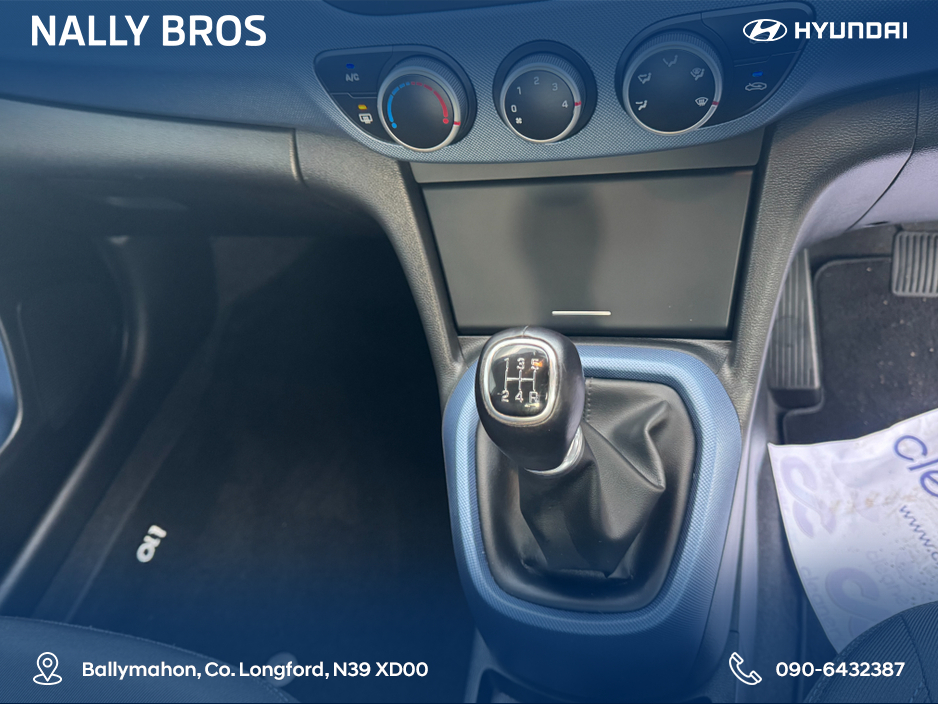 2017 Hyundai i10 DELUXE 4DR