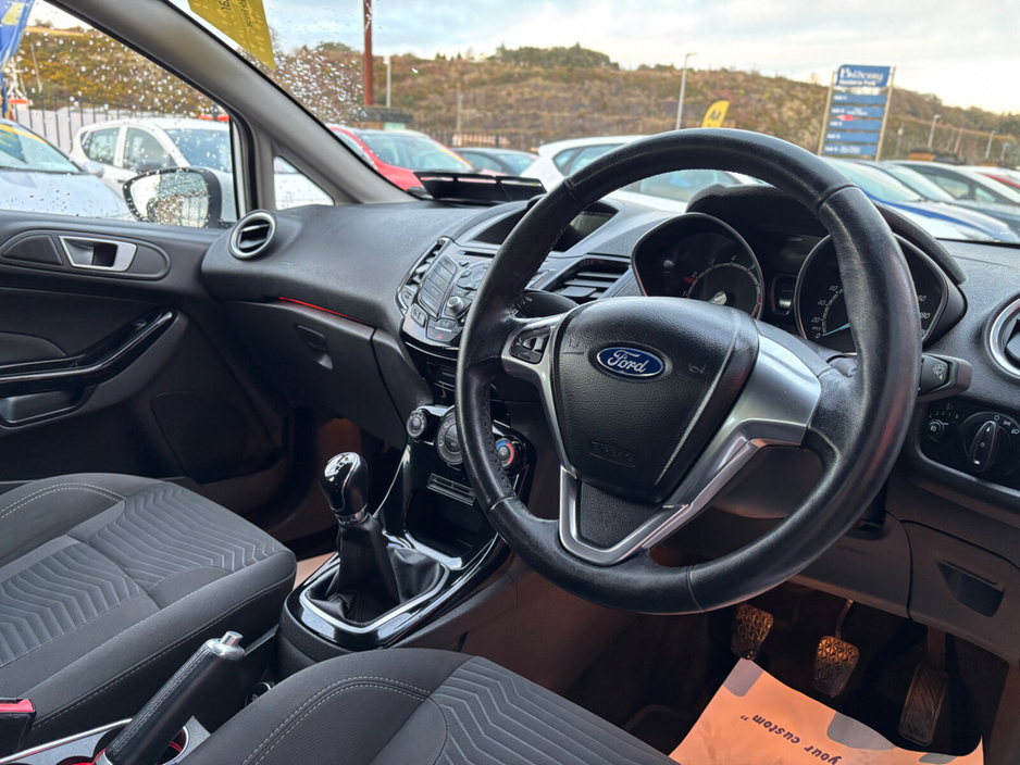 2015 Ford Fiesta 1.25 60PS Titanium €9,250