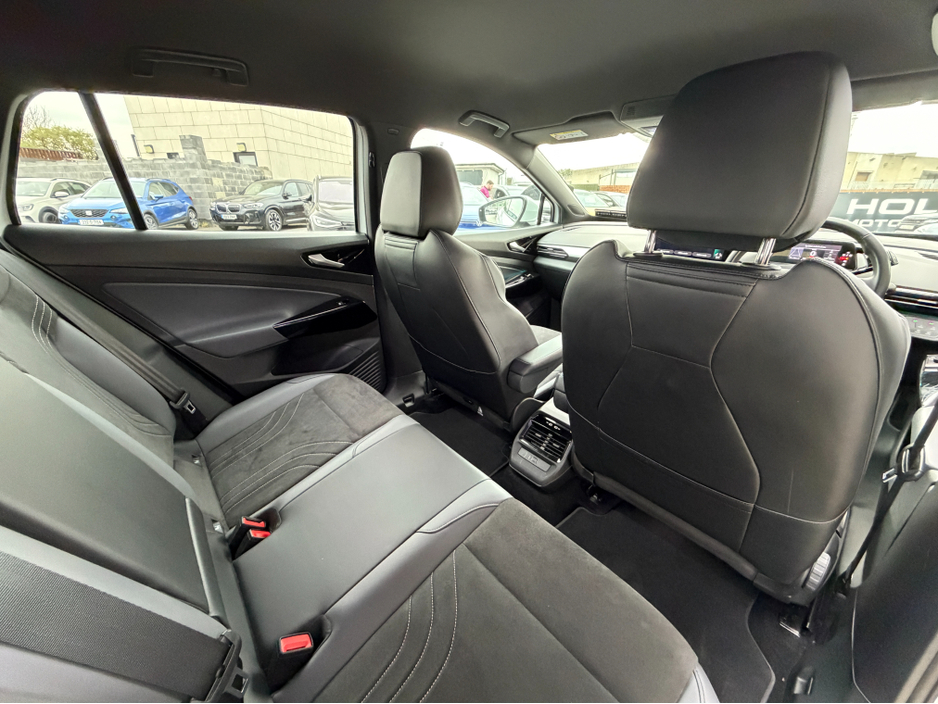 2022 Volkswagen ID.4 - image 21