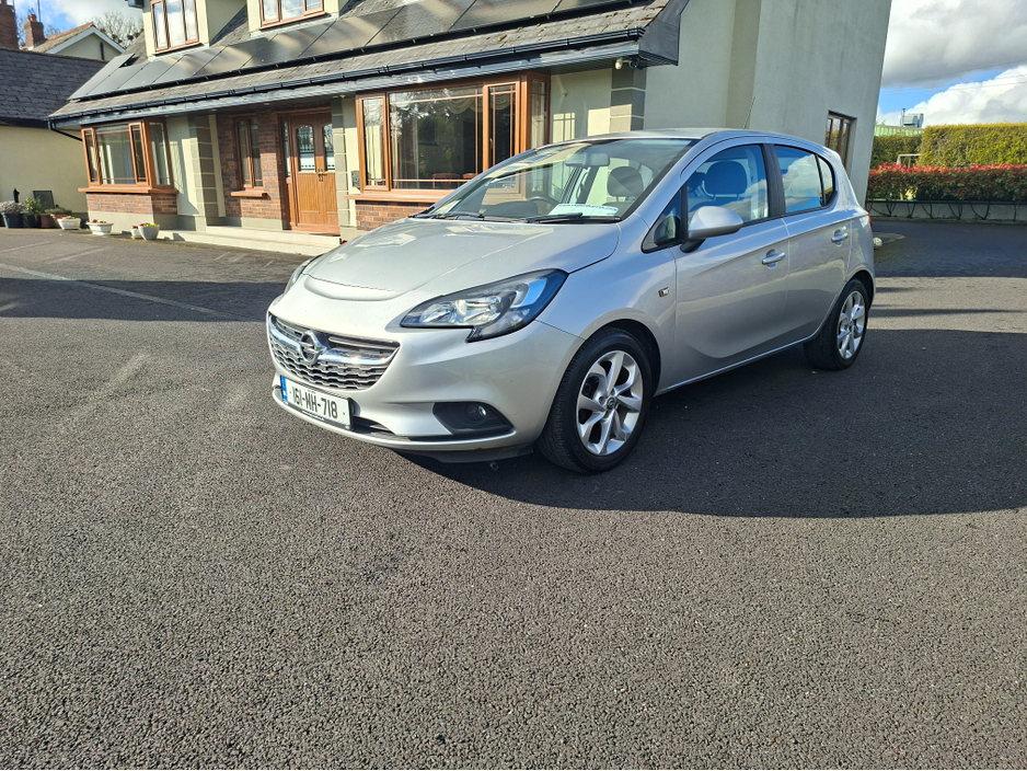2016 Opel Corsa - image 2