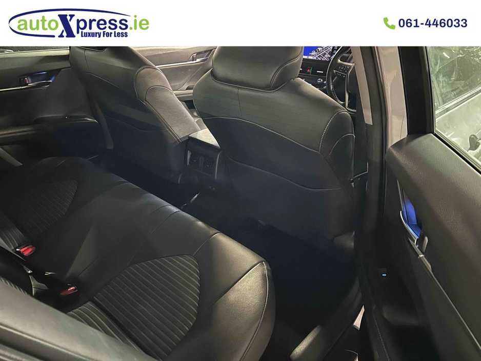 2021 Toyota Camry HYBRID WS Low Mileage , Reversing camera