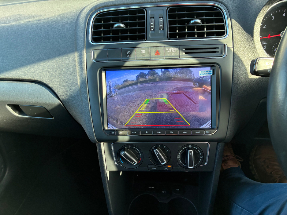 2015 Volkswagen Polo DBA-6RCJZ €12,500