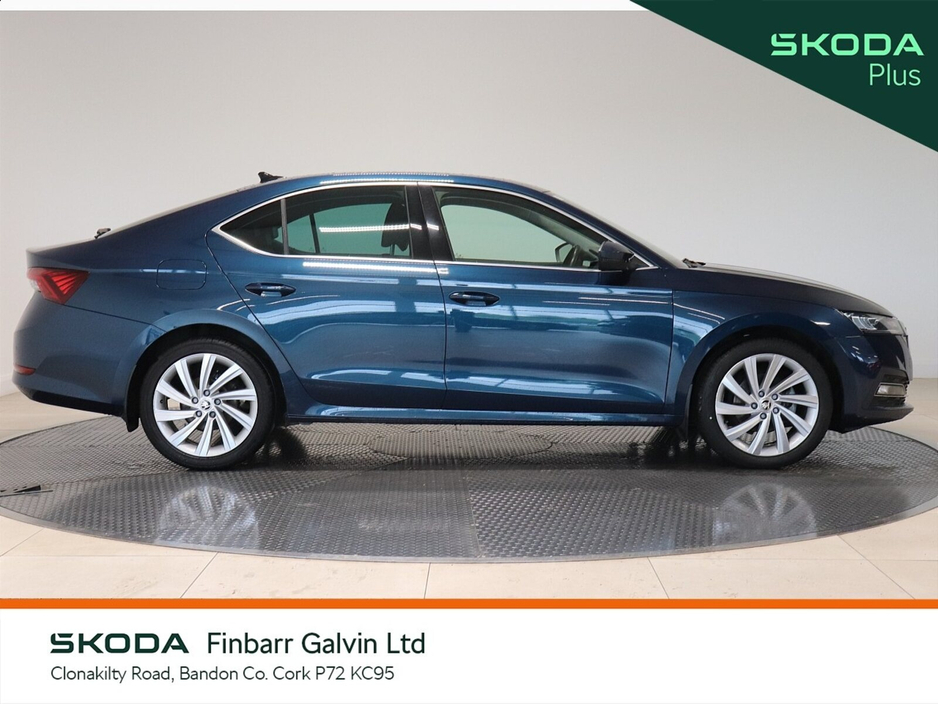 2024 Skoda Octavia - image 11
