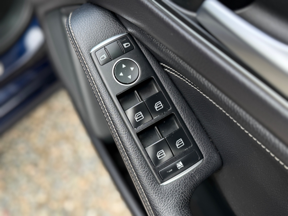 2018 Mercedes-Benz A Class - image 17