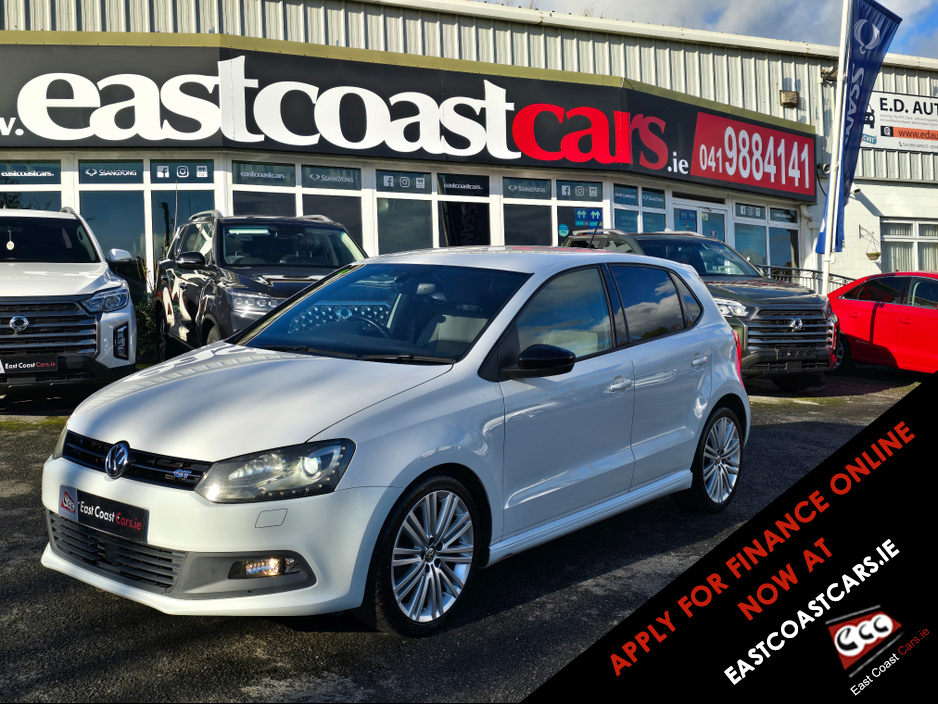 2015 Volkswagen Polo ( 152 )1.4 GT 150BH HI SPEC HIGHLINE EDITION - ALCANTARA SEATS - REV CAMERA - €12,950