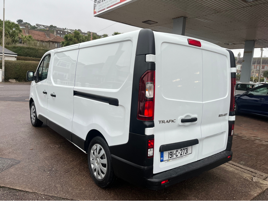 2019 Renault Trafic LL29 DCI 120 BUSINESS 3 €11,000