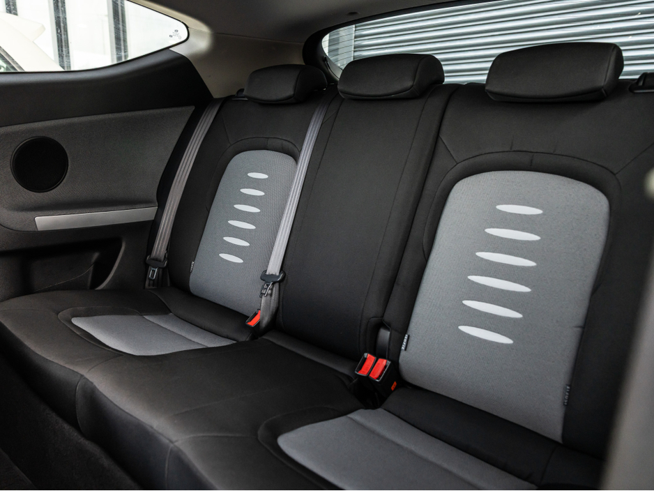 2015 Kia Ceed - image 20