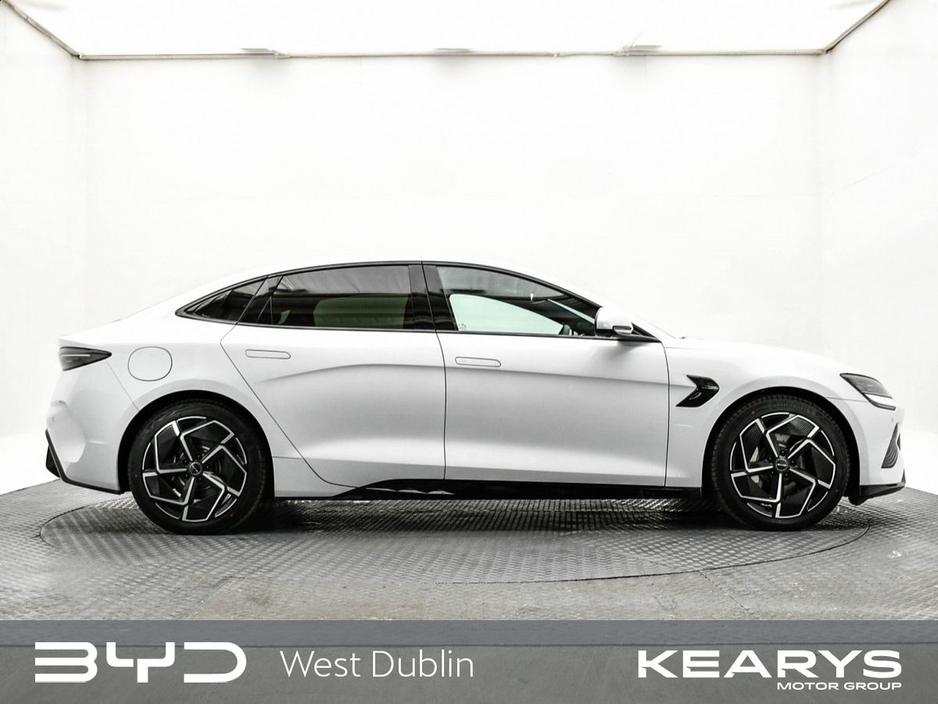 2026 BYD Seal - image 8