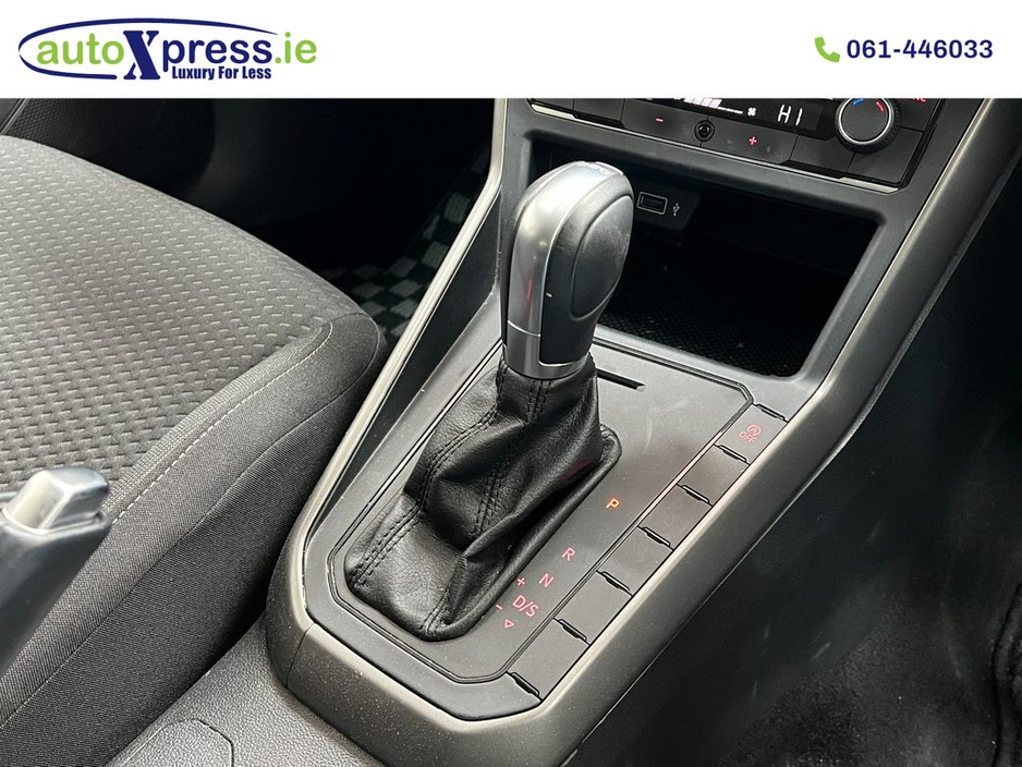 2018 Volkswagen Polo - image 10