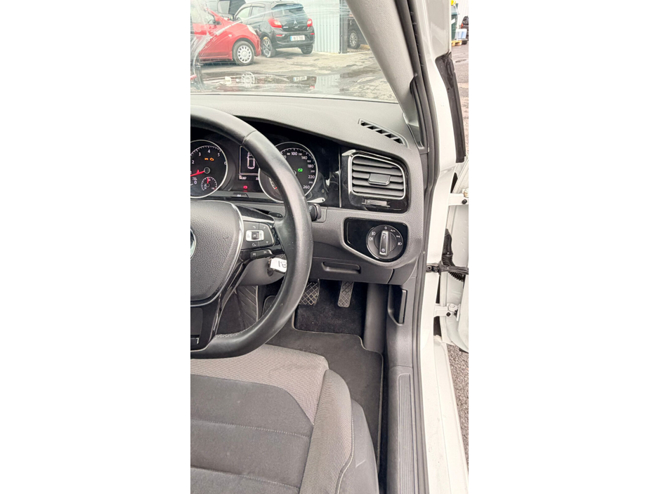 2013 Volkswagen Golf 1.4 TSI 140HP HIGHLINE €10,700