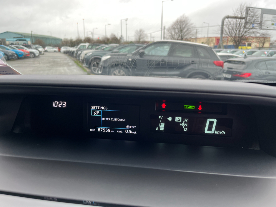 2018 Toyota Prius Alpha GR SPORT 7 SEATER AUTOMATIC 1.8 HYBRID PETROL //LOW MILES//KEYLESS ENTRY//REVERSE CAMERA// €23,950