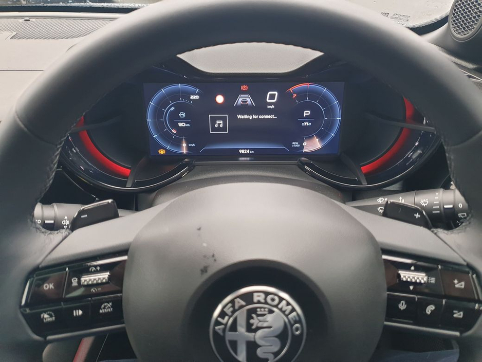 2025 Alfa Romeo Junior Ibrida 1.2(136bhp) MHEV, Premium+Tech+Sunroof+18" Alloys €39,995