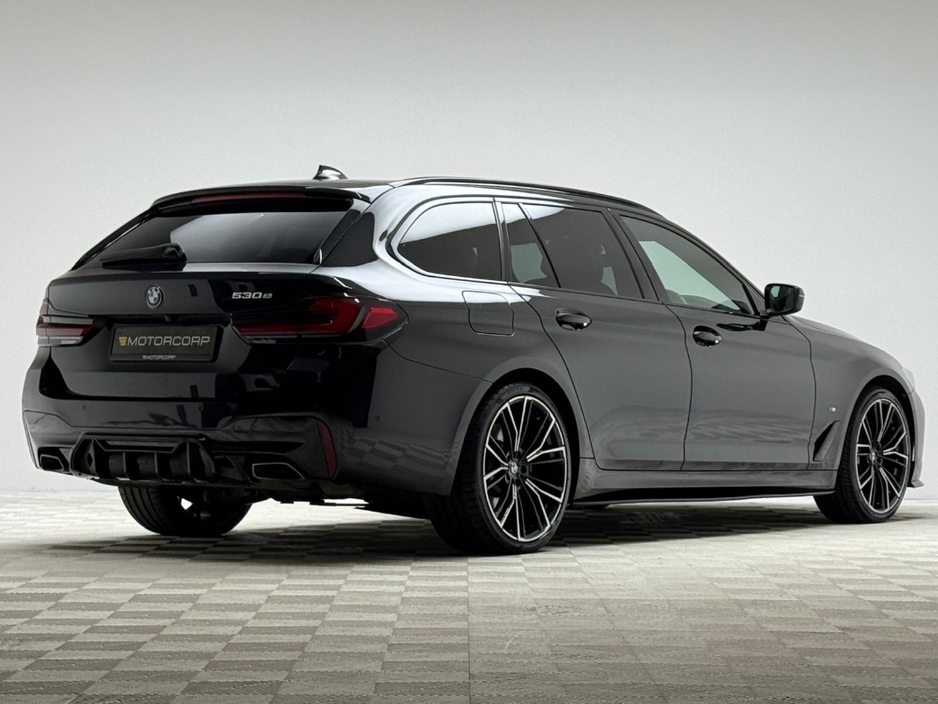 2020 BMW 5 Series 530E M SPORT €31,990