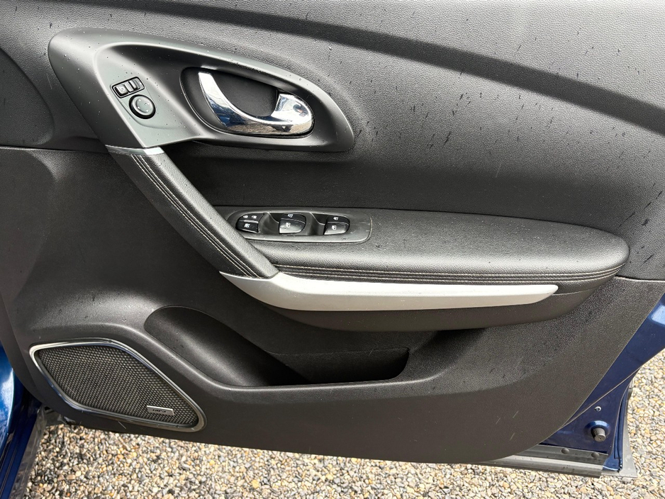 2018 Renault Kadjar - image 8