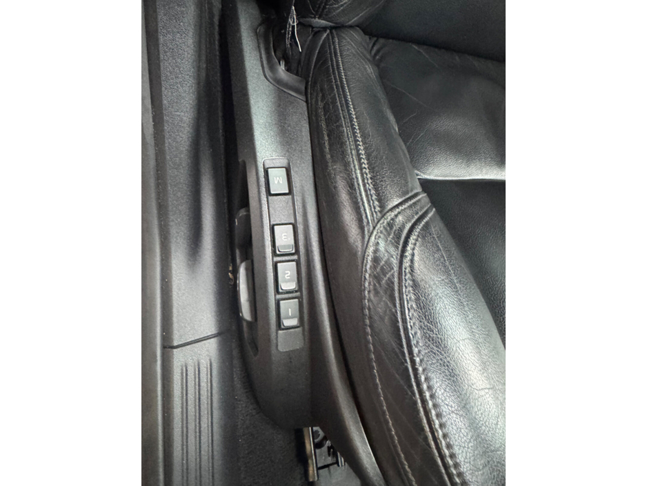 2013 Volvo V40 1.6 T4 180PS R-DESIGN POWERSHIFT DCT €10,950