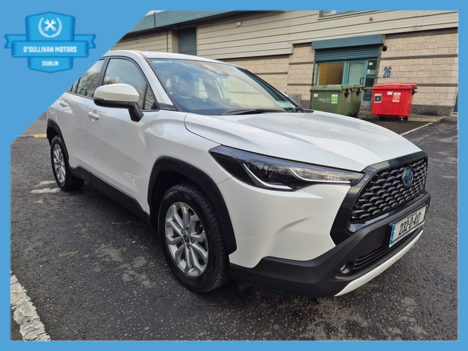 2023 Toyota Corolla CROSS LUNA 1.8 4DR AUTO €29,499