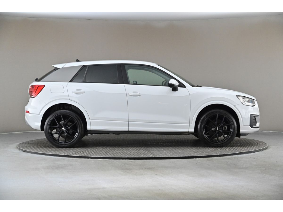 2019 Audi Q2 - image 11