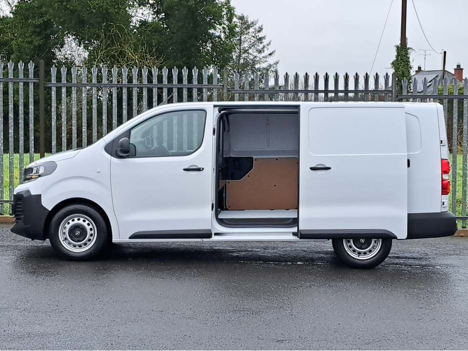 2026 Opel Vivaro KOMFORT L2H1 1.5TD 120BHP