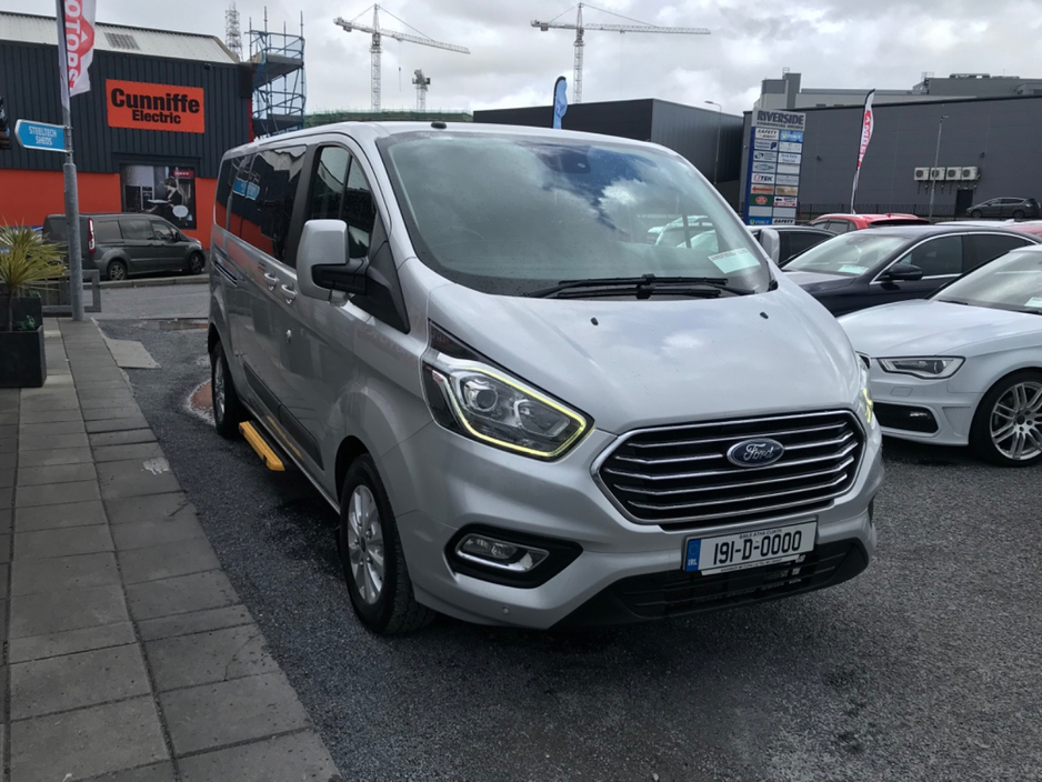 2019 Ford Tourneo - image 12