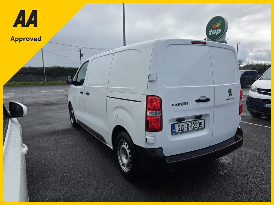 2021 Peugeot Expert - image 3