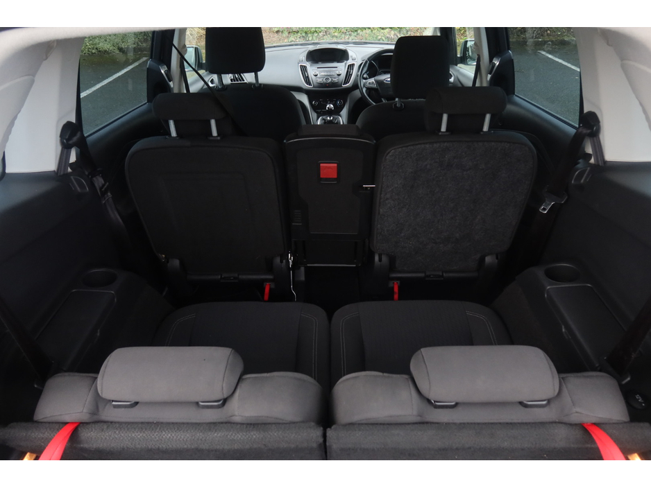 2015 Ford Grand C-Max 1.5 TDCI ZETEC 120 120PS 5DR €7,500