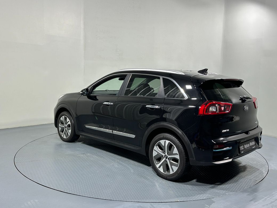 2019 Kia Niro - image 5
