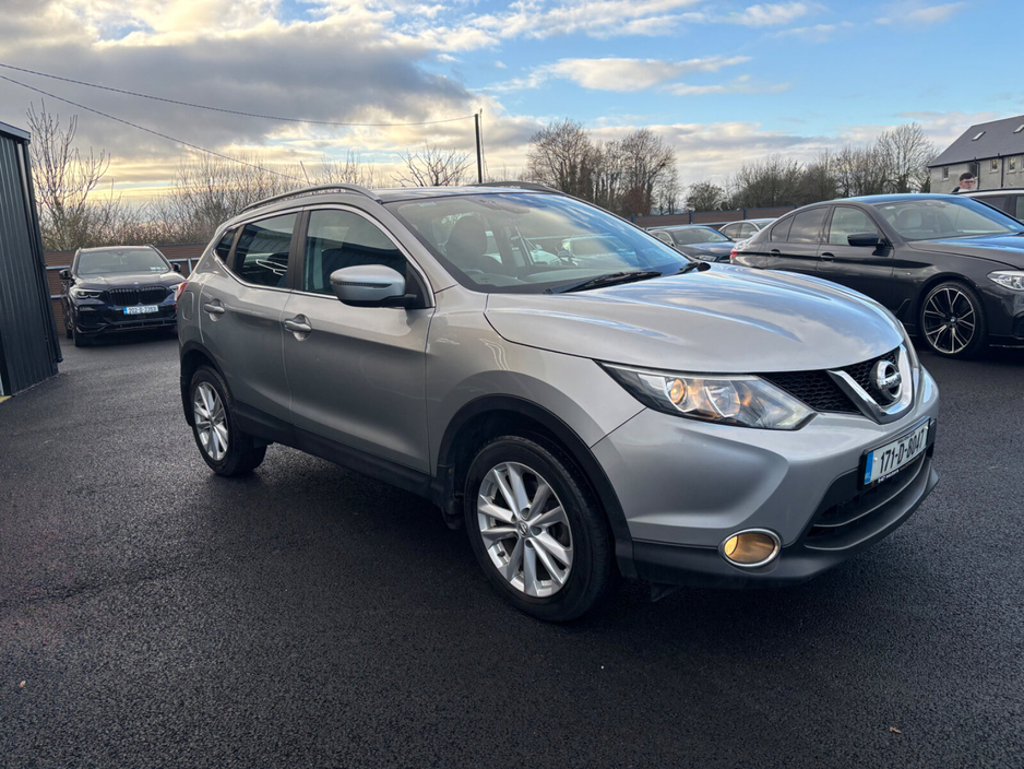 2017 Nissan Qashqai 1.2 PET SV CVT €13,950