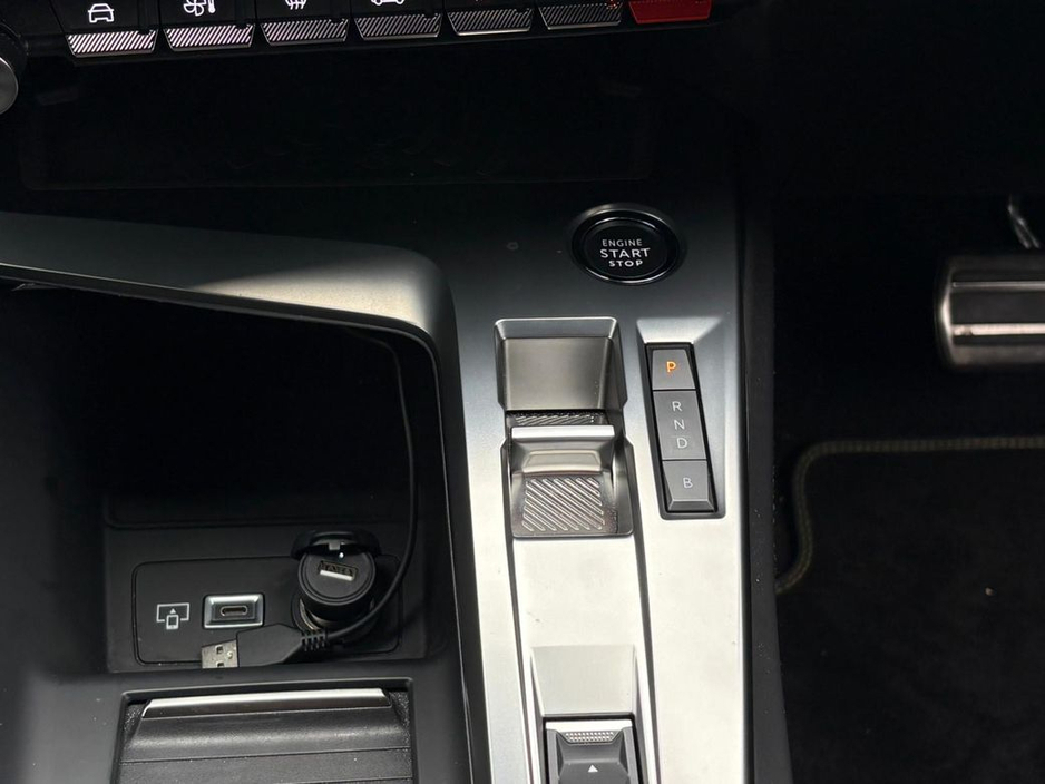 2024 Peugeot 408 - image 23