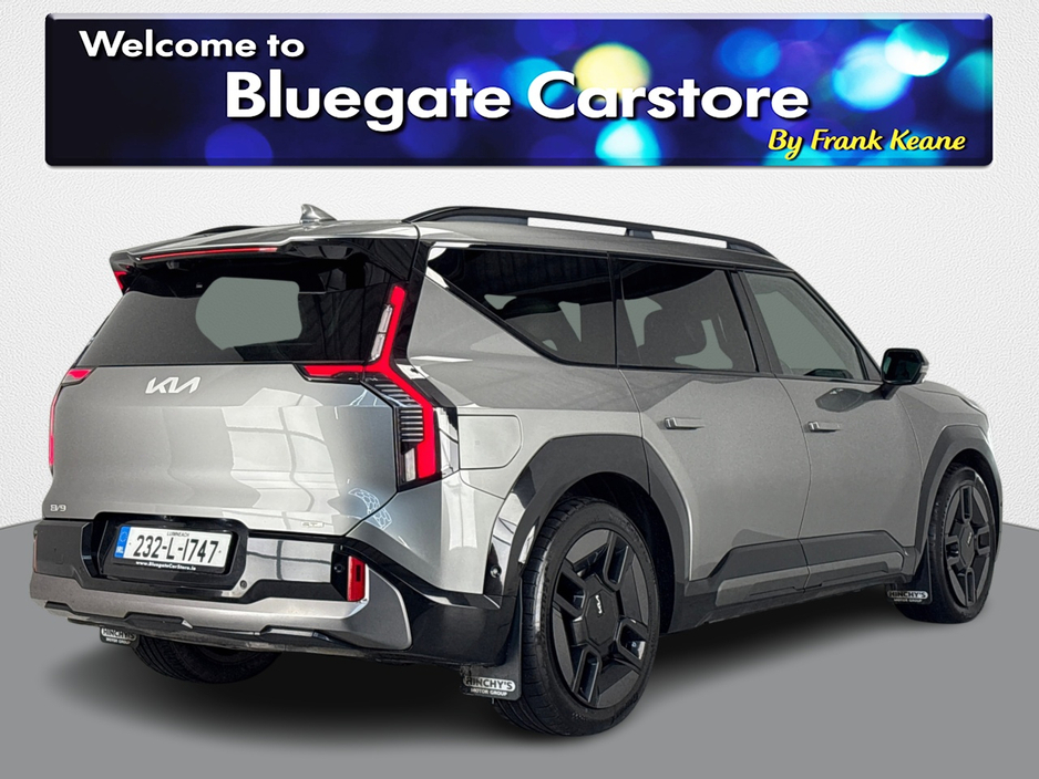 2023 Kia EV9 GT LINE 7 SEATER AWD**PANORAMIC ROOF**HEATED & COOLED LEATHER ELECTRIC SEATS**DRIVER MASSAGE SEAT**DIGITAL DASH**APPLE CAR PLAY MEDIA**REVERSE CAMERA**PARKING SENSORS**360 DEGREE CAMERAS**DRIVE MODES* €63,495
