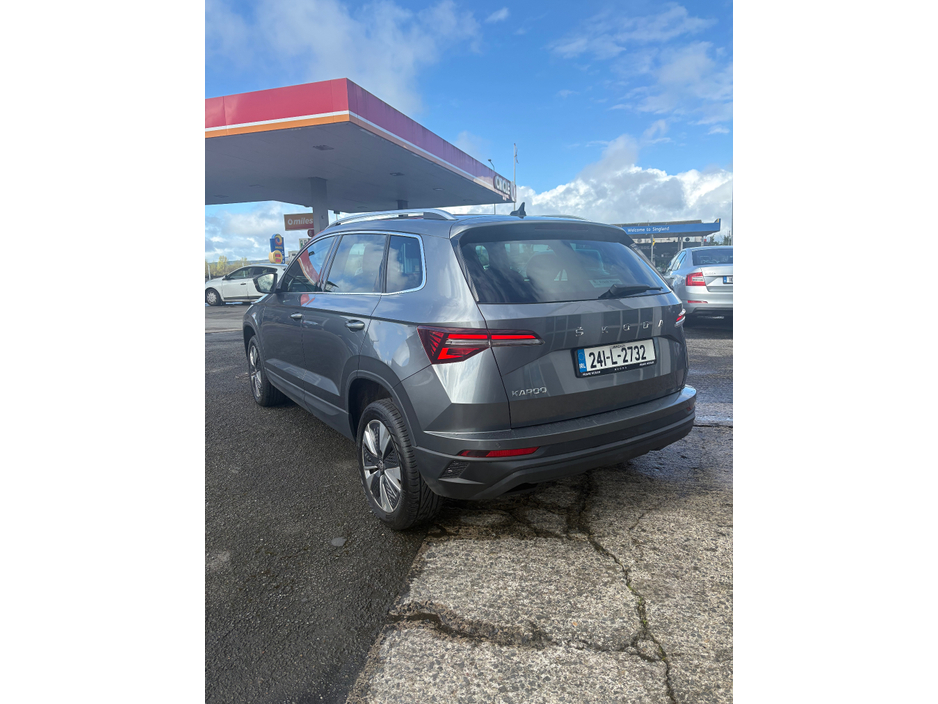 2024 Skoda Karoq - image 7