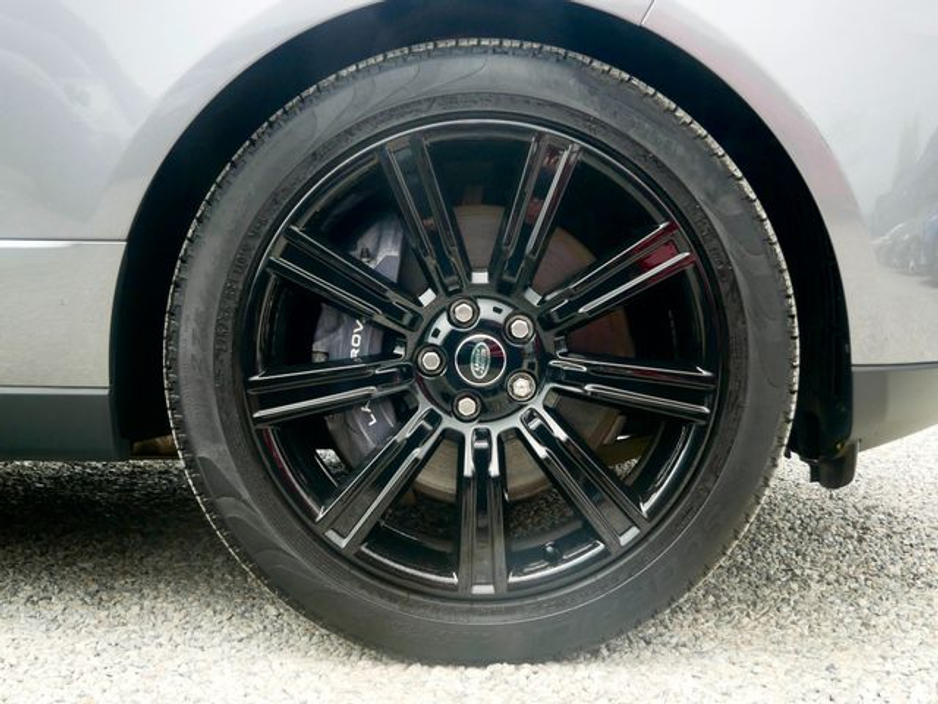 2021 Land Rover Range Rover - image 16