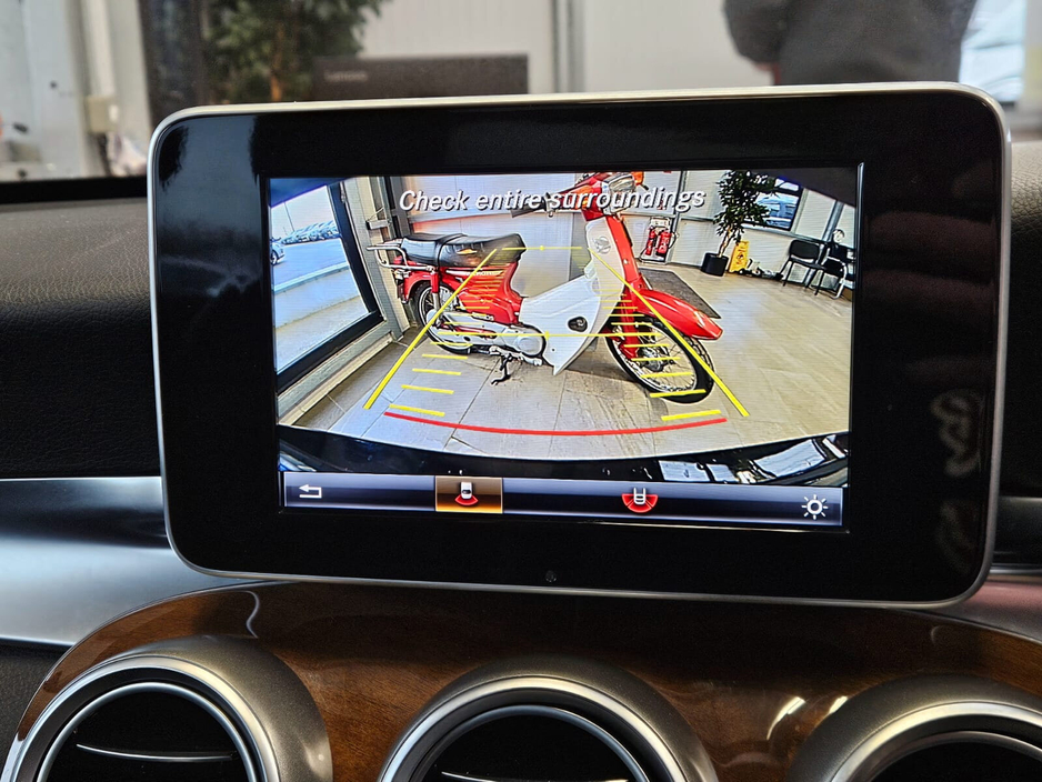 2015 Mercedes-Benz C Class - image 15