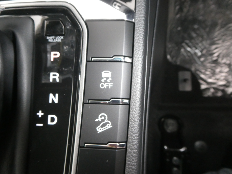 2025 Ssangyong Korando - image 23