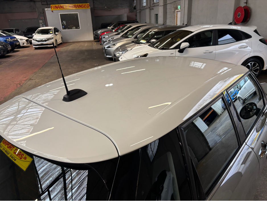 2020 MINI Hatch CLASSIC CLA5 4DR COOPER €18,750