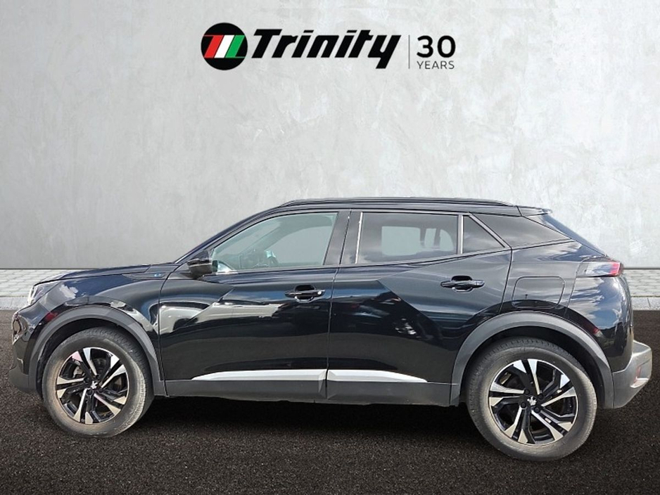 2023 Peugeot 2008 - image 5