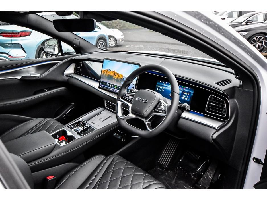 2026 BYD Sealion 7 - image 12