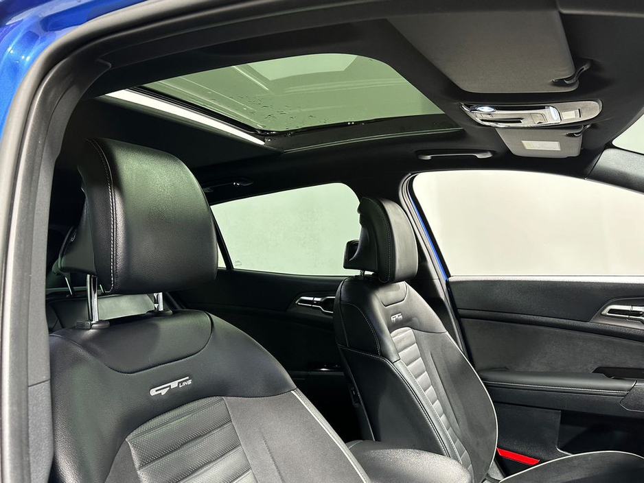 2025 Kia Sportage - image 12