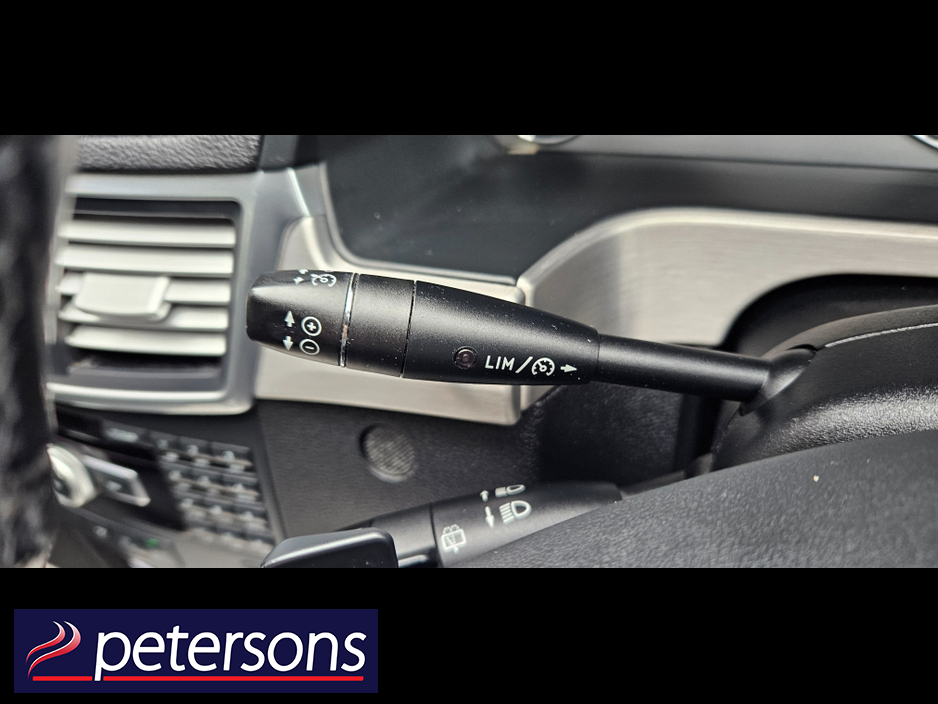 2012 Mercedes-Benz E Class - image 22