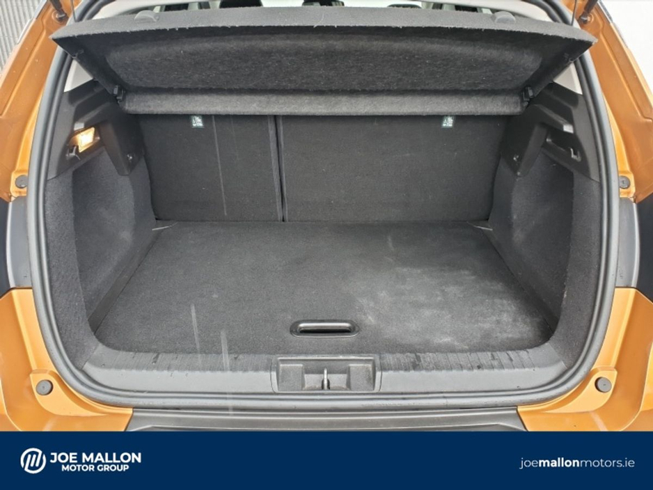 2020 Renault Captur - image 13