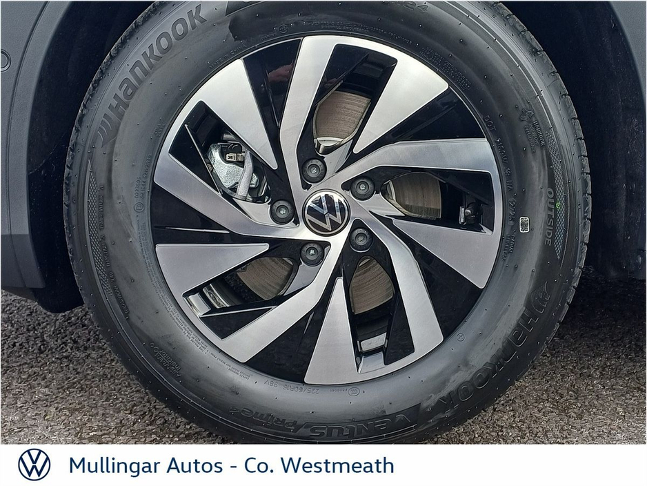 2026 Volkswagen T-Roc - image 24