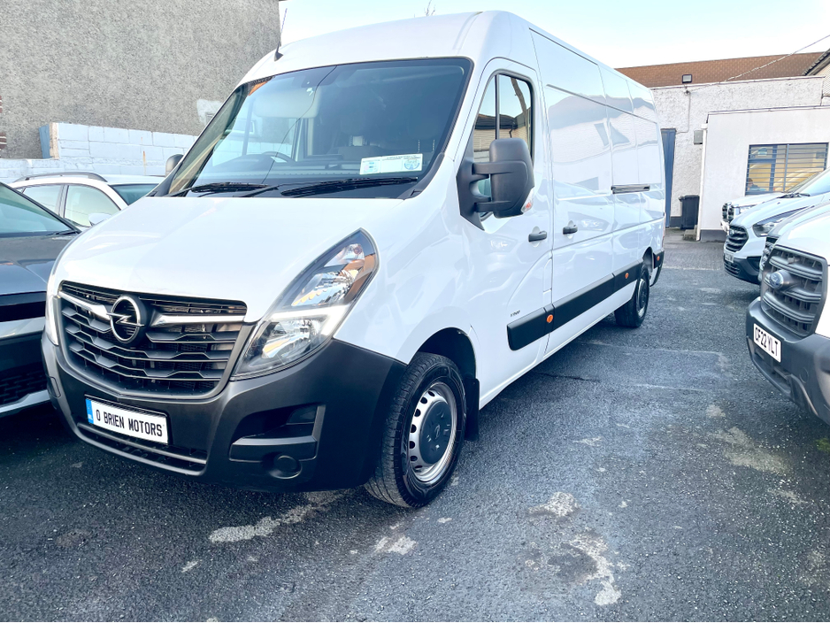 2022 Opel Movano L3H2 3500 2.3 CDTI 135BHP LWB €17,000