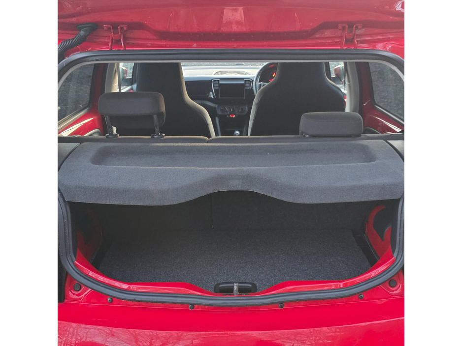 2015 Volkswagen up! 1.0 75BHP MOVE UP €7,950