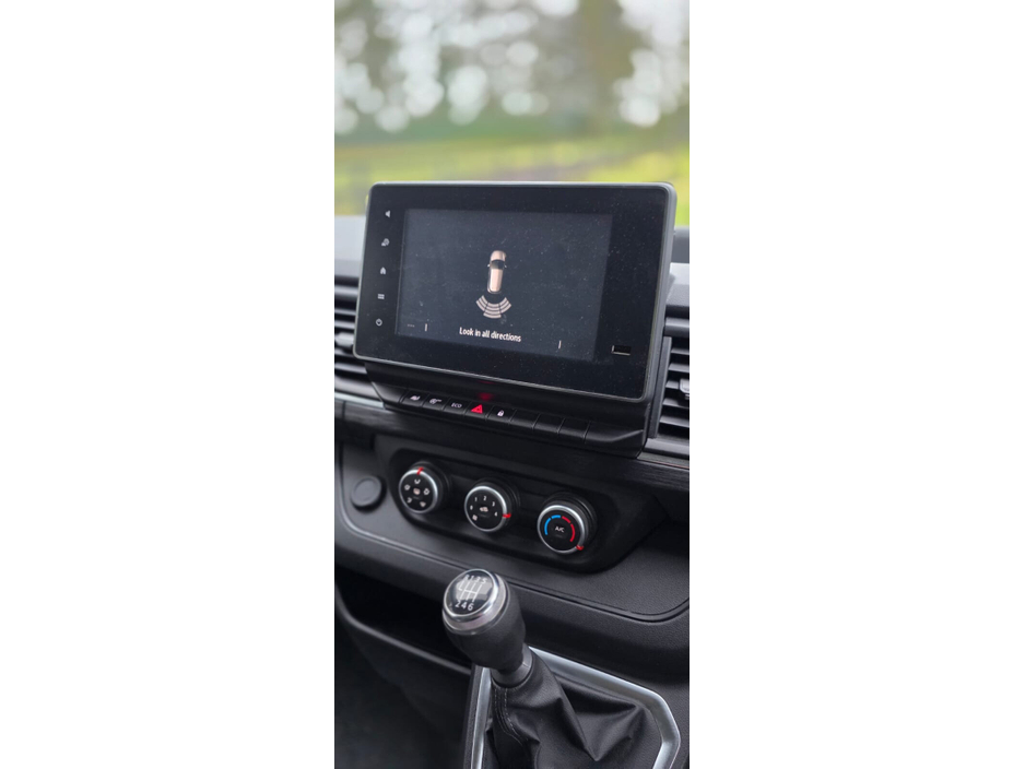 2023 Renault Trafic  €19,995