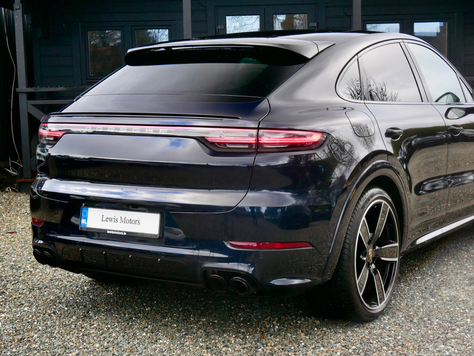 2023 Porsche Cayenne 3.0 V6 E-Hybrid 4WD Auto €87,950