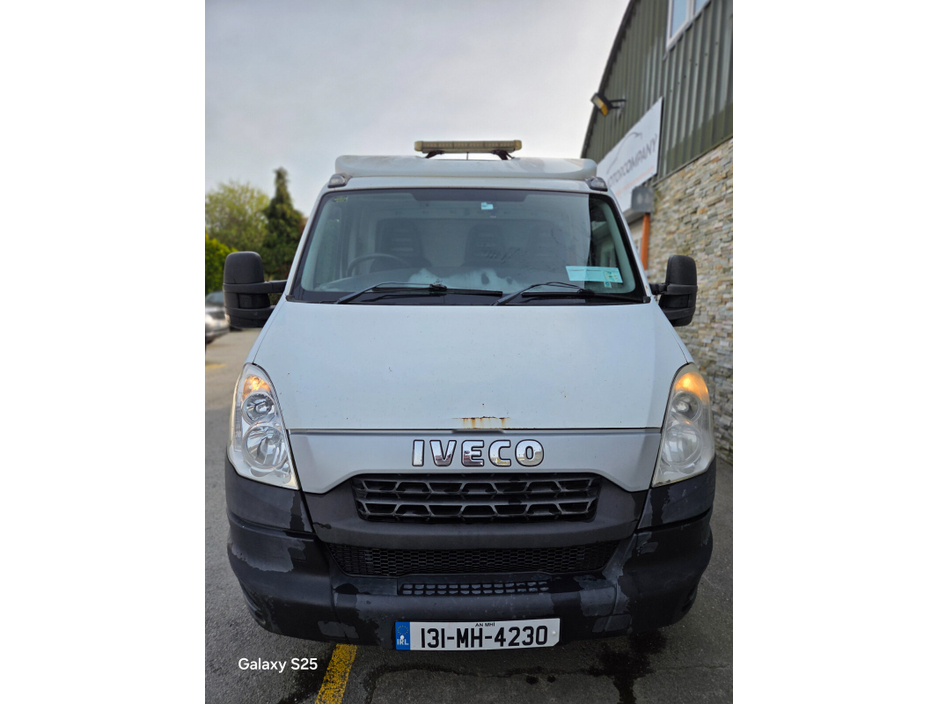 2013 Iveco Daily - image 4