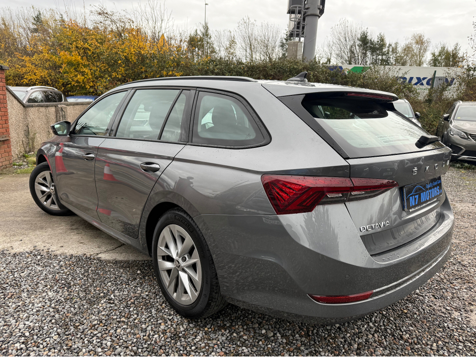 2024 Skoda Octavia - image 6