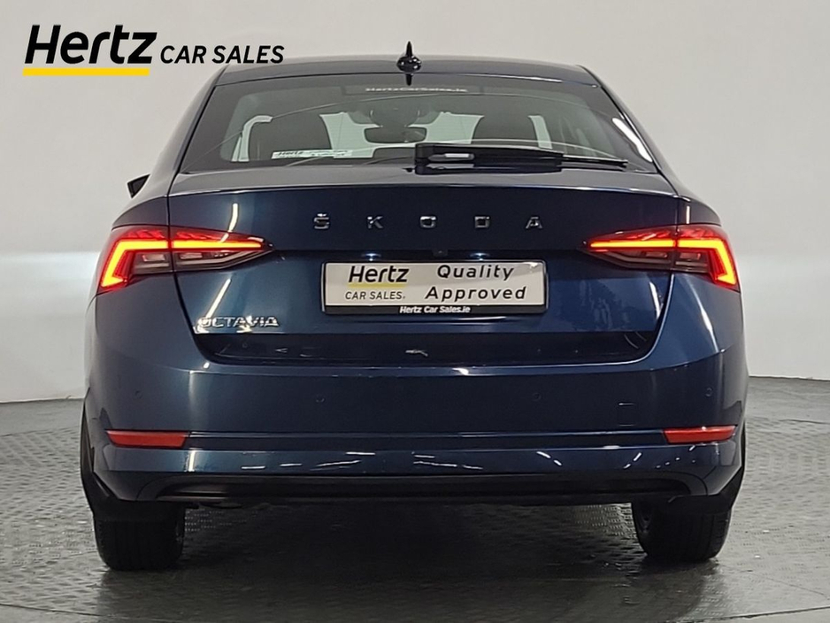 2024 Skoda Octavia - image 4