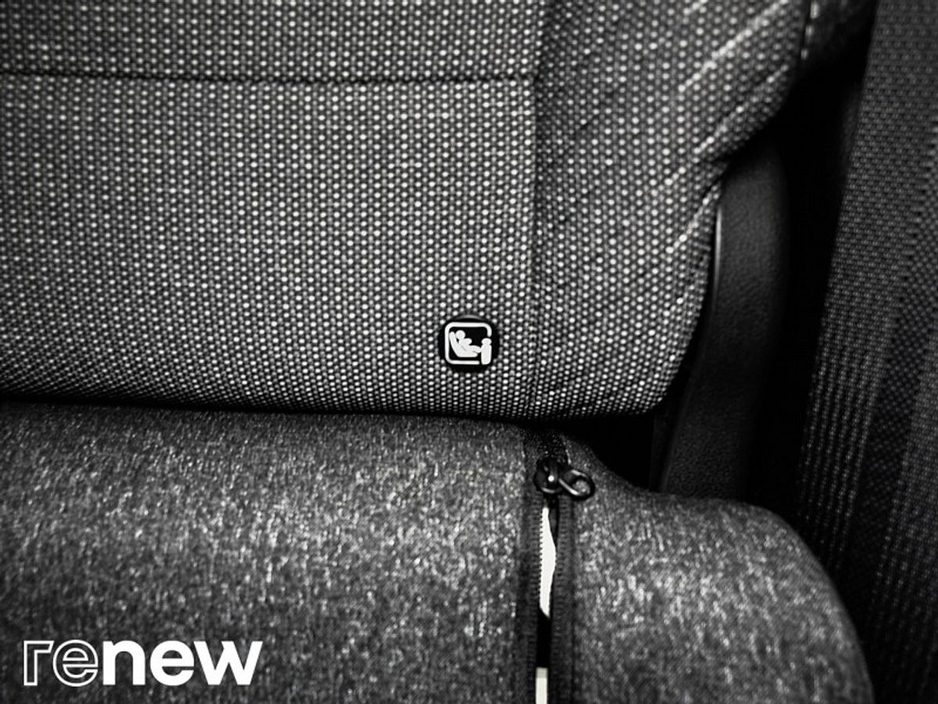 2026 Renault Captur - image 20